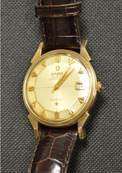 Оригинальные швейцарские часы Omega Constellation в золотом корпусе